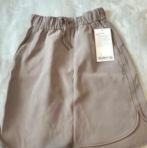 Brand new Lululemon on the fly skirt
